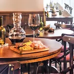 Lomnica Hotel