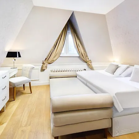 Lomnica Hotel 5*