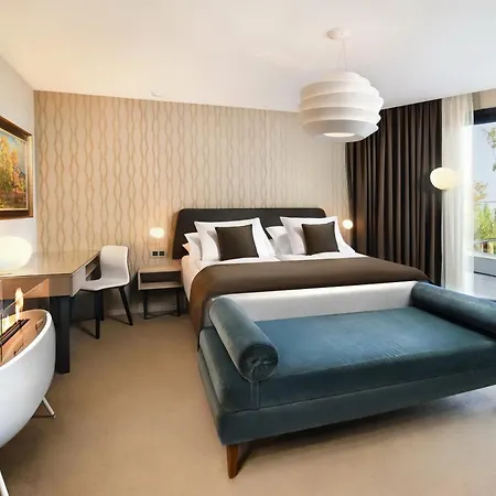 Lomnica Hotel 5*