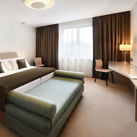 Hotel Lomnica 5*