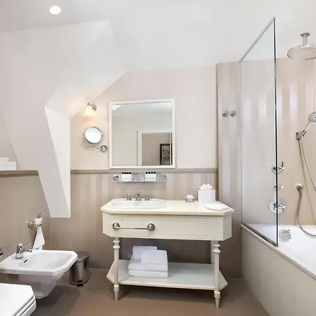 Hotel Lomnica 5*