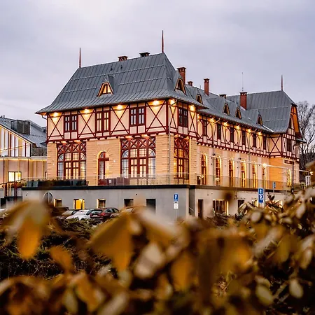 Lomnica Hotel 5*