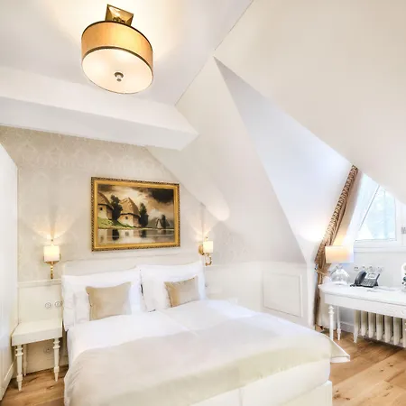 Hotel Lomnica
