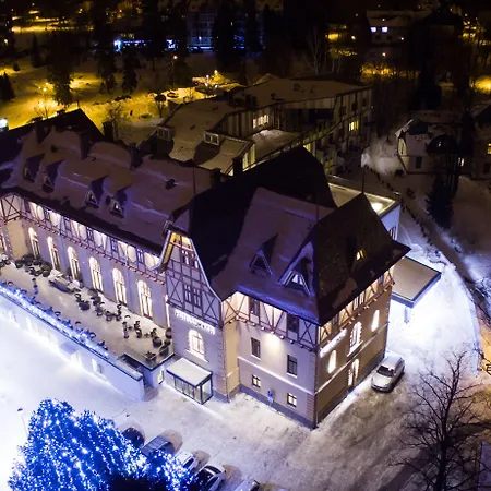 Hotel Lomnica 5*